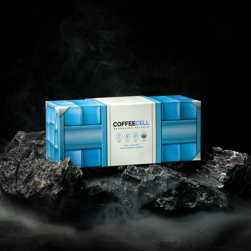 Голубая коробка COFFEECELL с латте на камнях